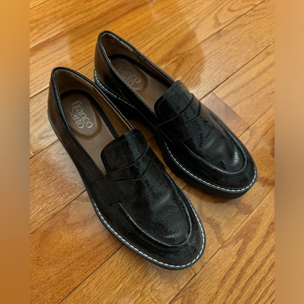 black chunky loafer